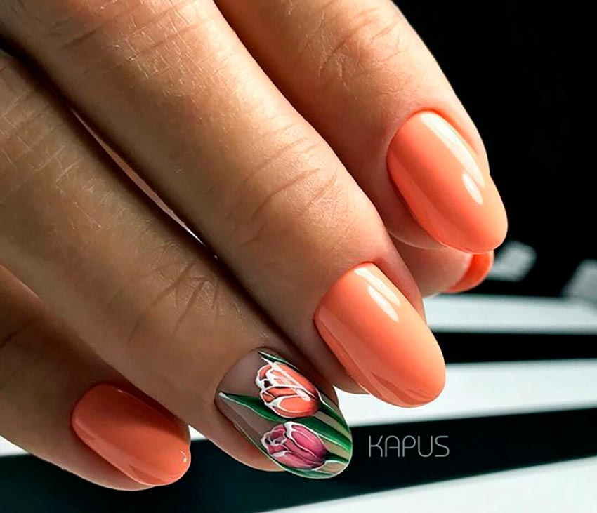 Tulips in manicure