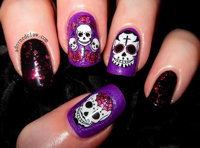 Skull manicure