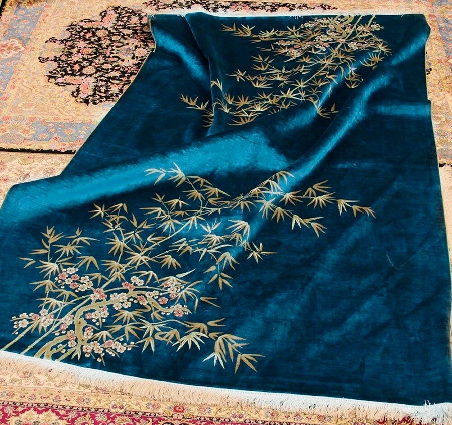 Silk tapestry