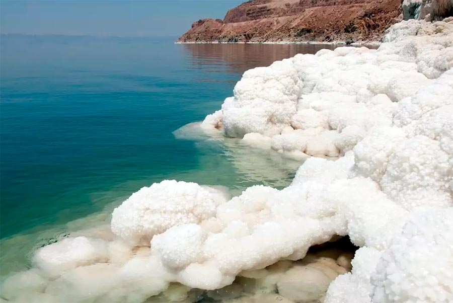 Salt baths for health