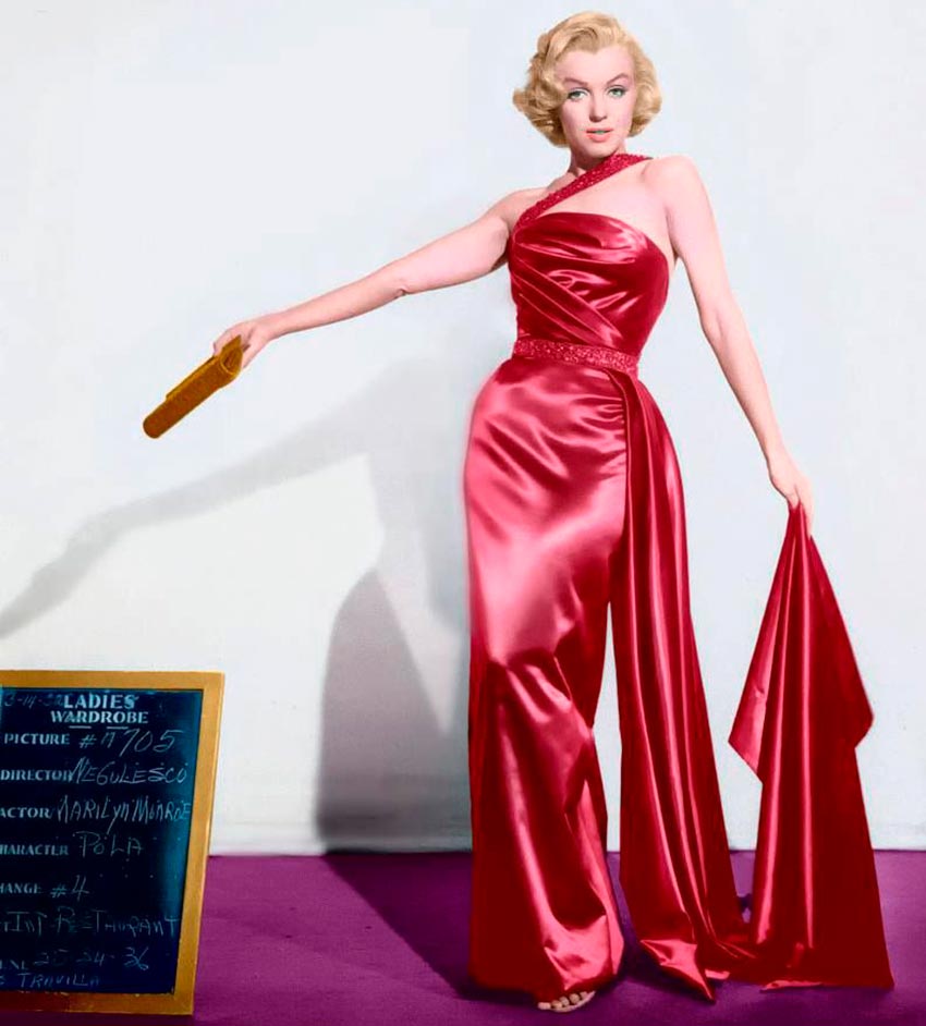 Marilyn Monroe dress