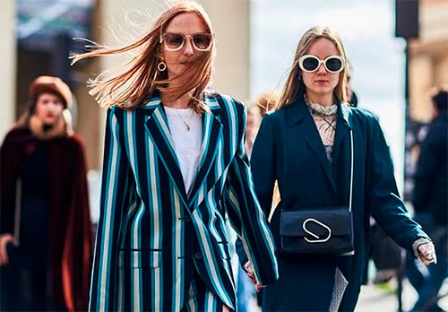 Office clothing style: how to look fashionable and not boring